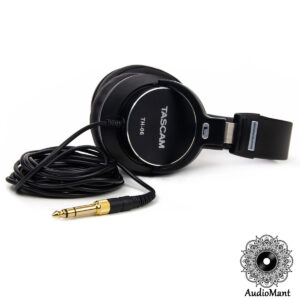 TH-06 - TASCAM